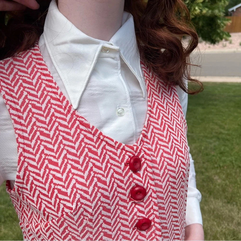 Vintage 1960 70 Mod Red white Herringbone Long Vest Skirt Suit Set Small